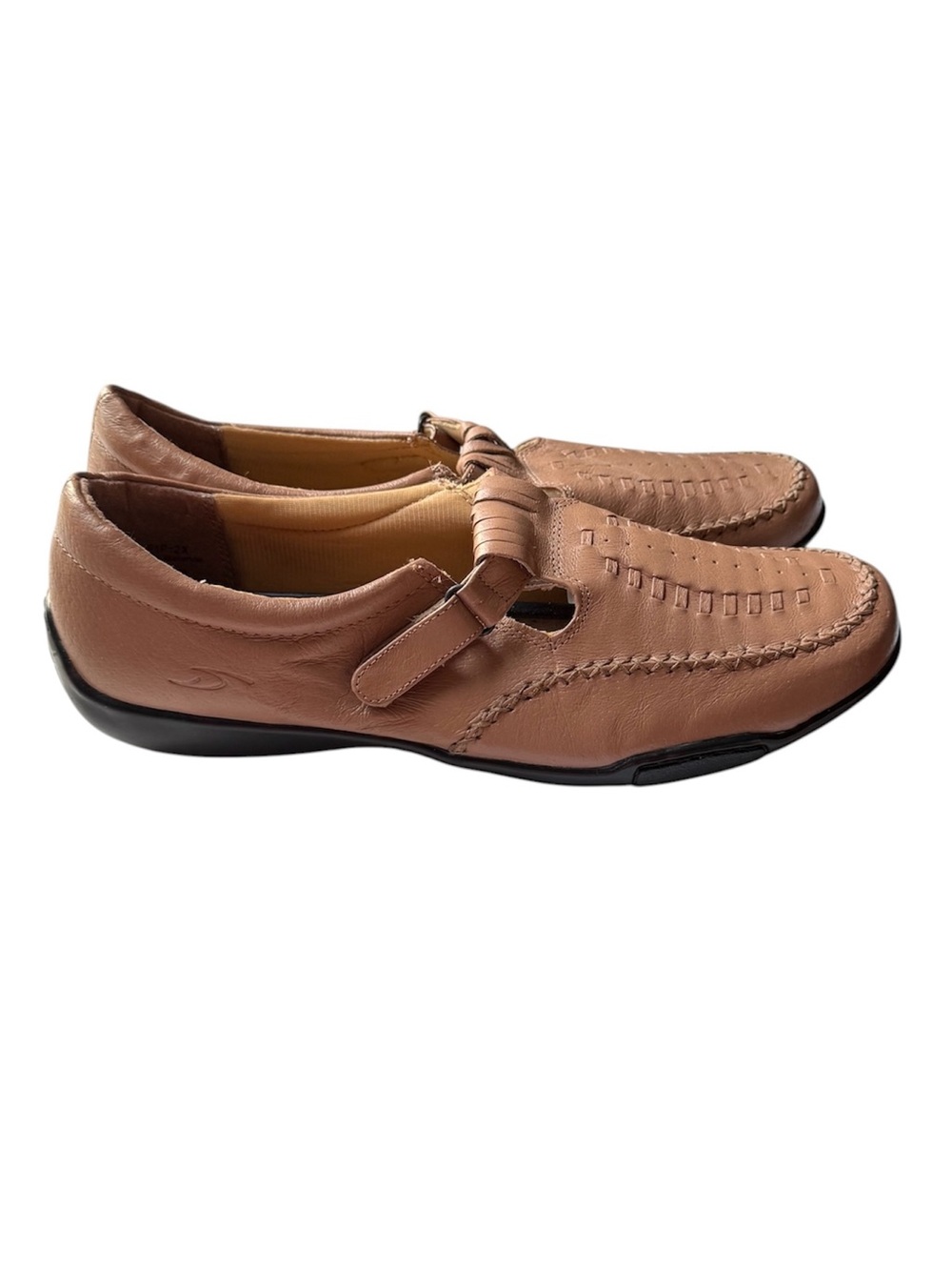The Dr. Scholl's E1P-2X Vintage-Style T-Strap Comfort Shoe Size 11